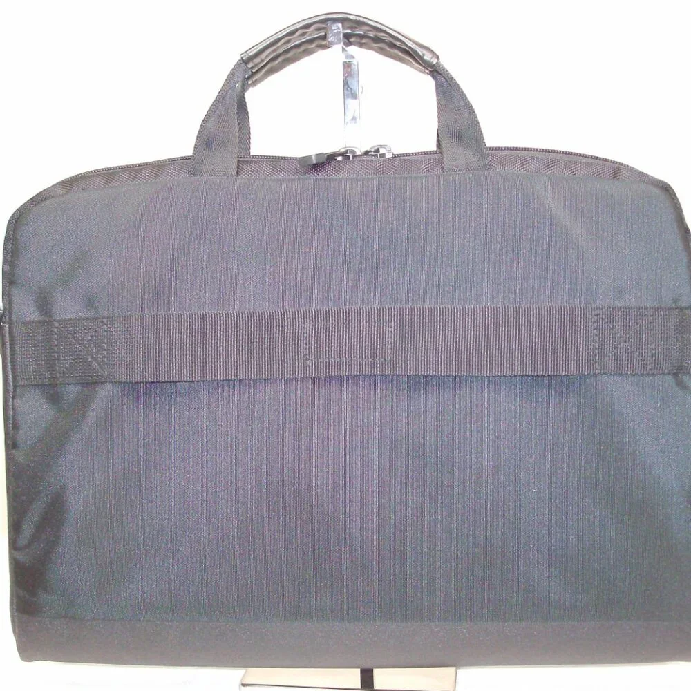 Targus Laptop bag with carry handles and removable shoulder strap Blk/Gray